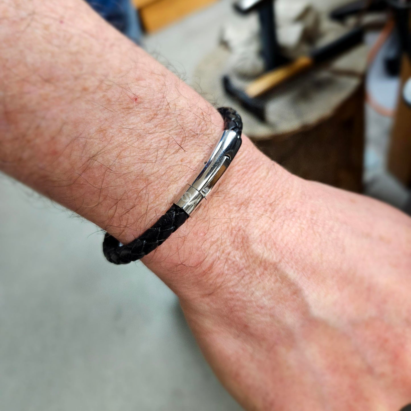 SAN Men's Plaited 'Wide' Leather Bracelet