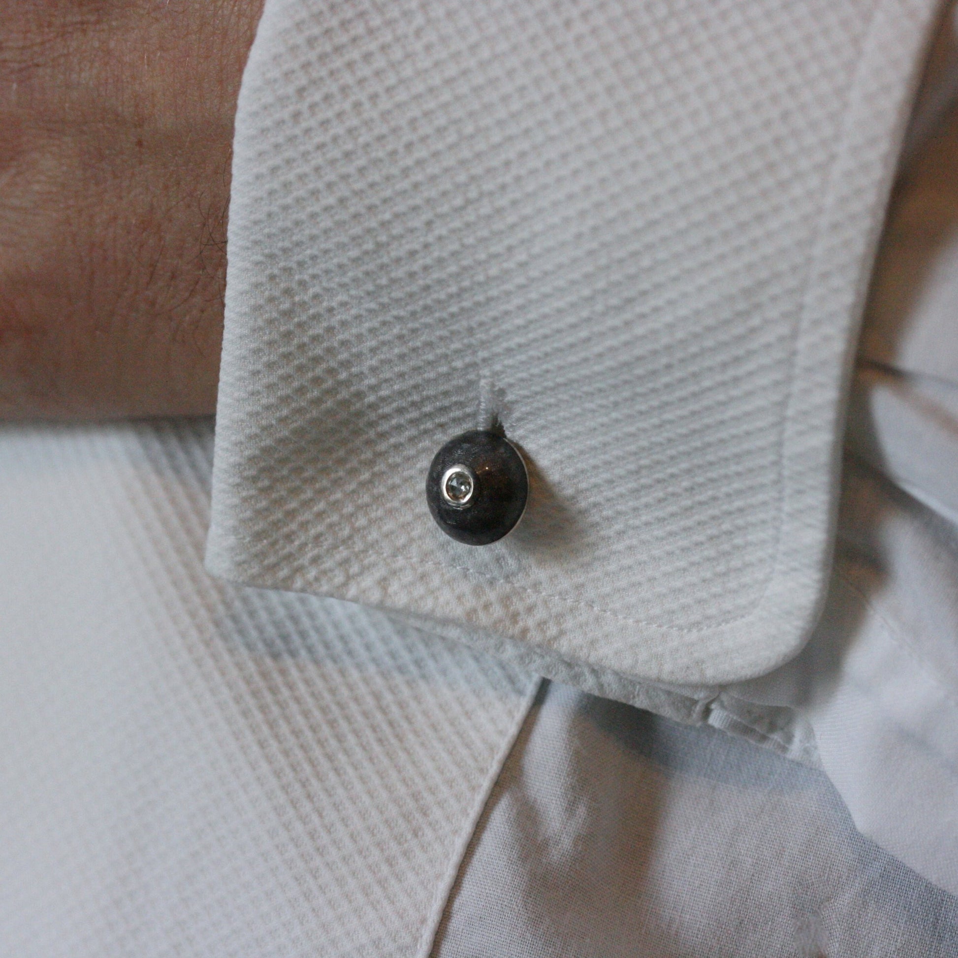 ADAM 18ct White Gold and Enamel 'Dumbell' Cufflinks