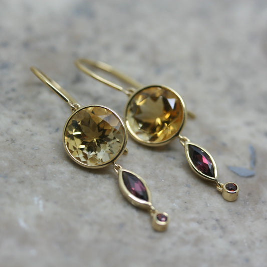 ODENWALD 18ct Yellow Gold 'Gem Dangle' Earrings