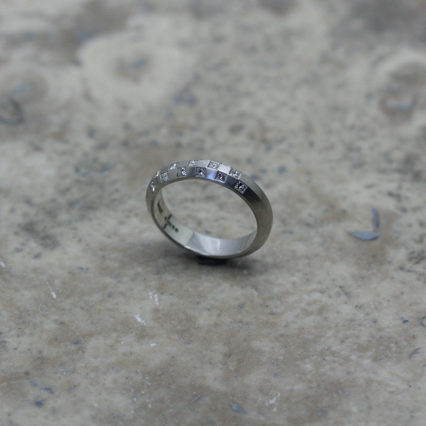 ADAM 18ct White Gold & Diamond 'Chequer Board' Band Ring