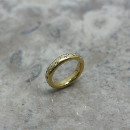 ADAM 18ct Yellow Gold & Diamond 'Spotty' Ring