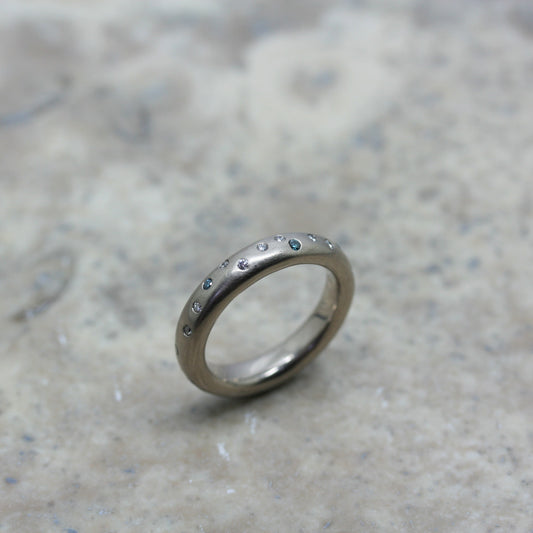 ADAM 18ct White Gold 'Spotty' Ring with Blue & White Diamonds