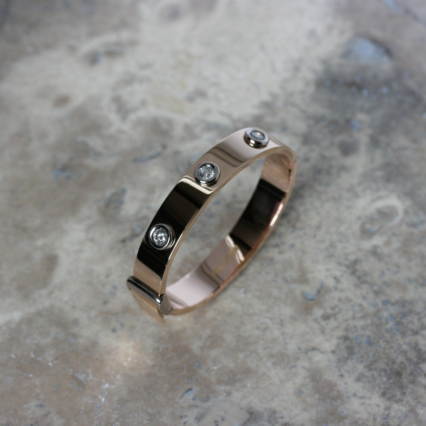 ADAM 18ct Rose Gold & Diamond 'Strap' Bangle