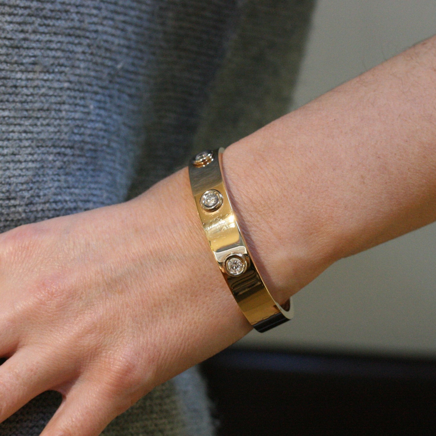 ADAM 18ct Rose Gold & Diamond 'Strap' Bangle