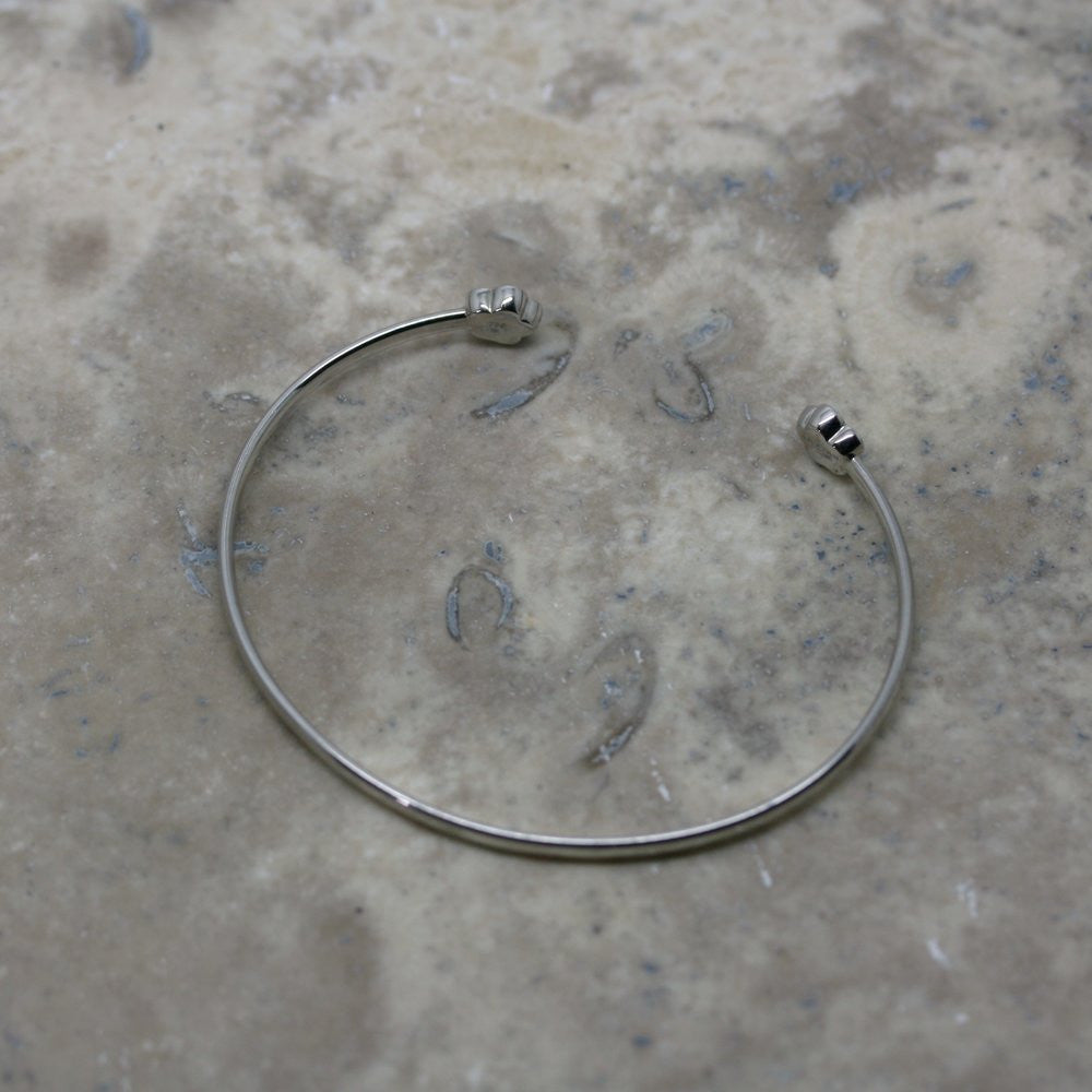RIVOIR 18ct White Gold & Diamond 'Flower' Bangle