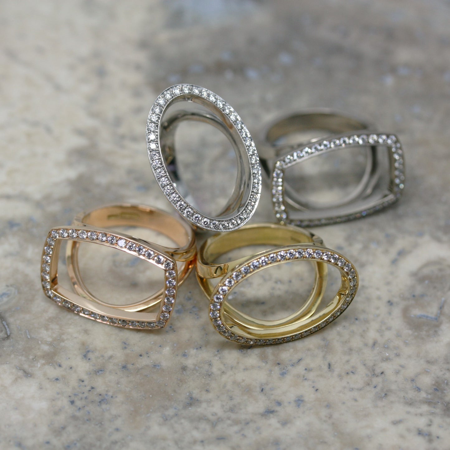 ADAM 18ct Gold & Diamond 'Outline' Ring