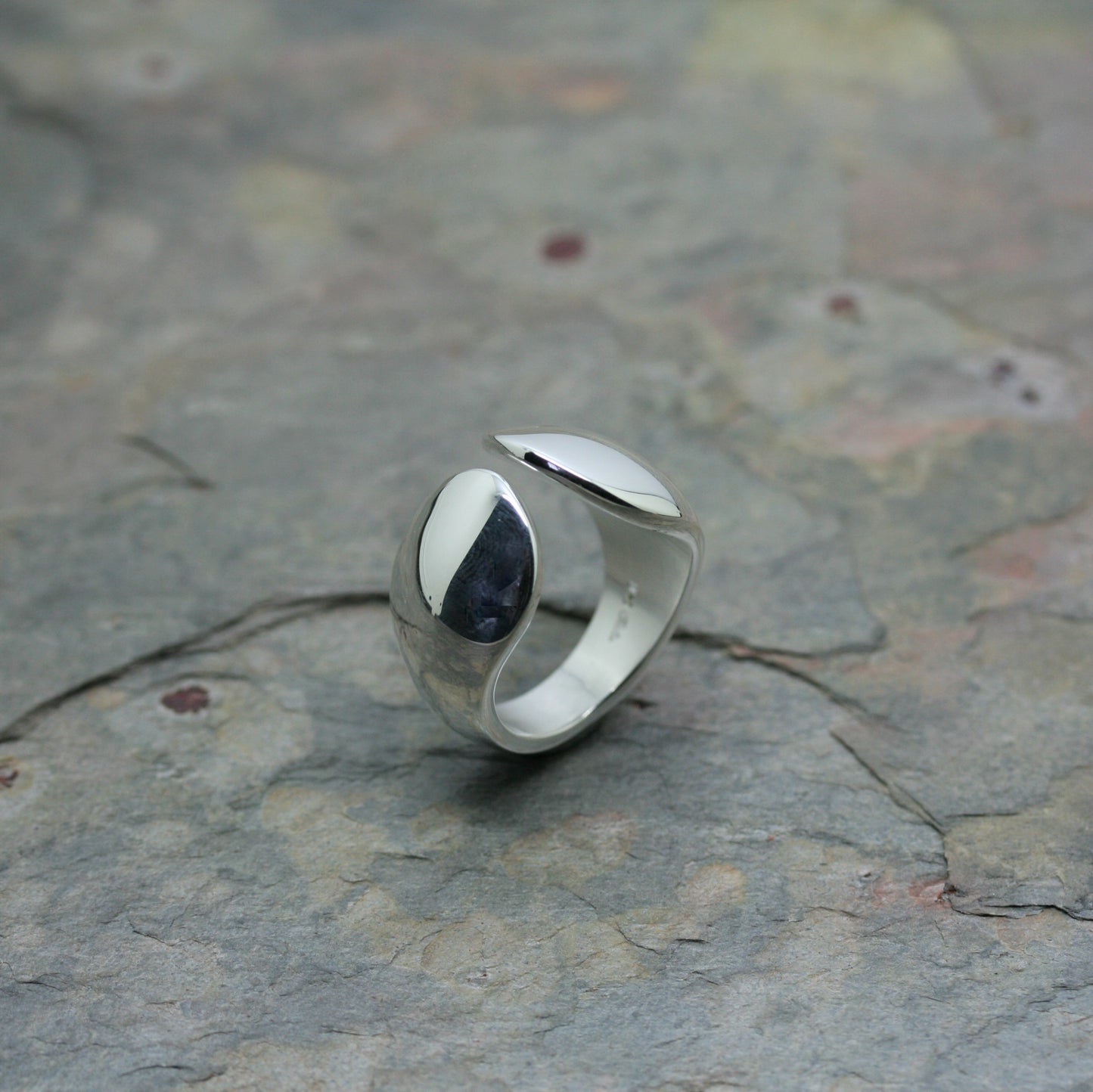 QUINN Silver 'Spoon Top' Ring