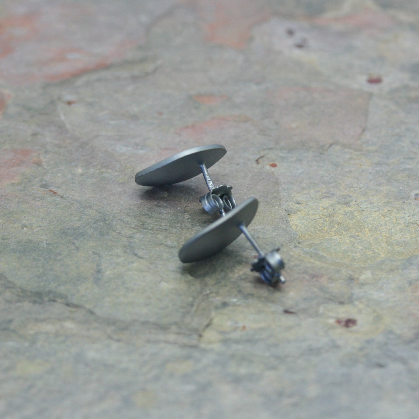 SAN Silver 'Random Shape' Stud Earrings