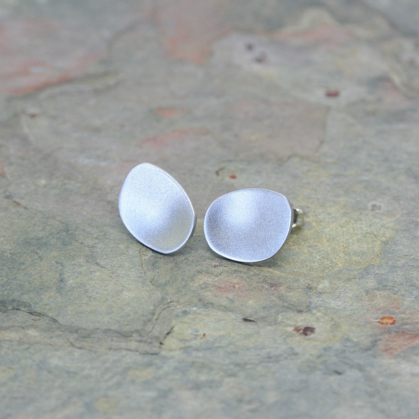 SAN Silver 'Random Shape' Stud Earrings