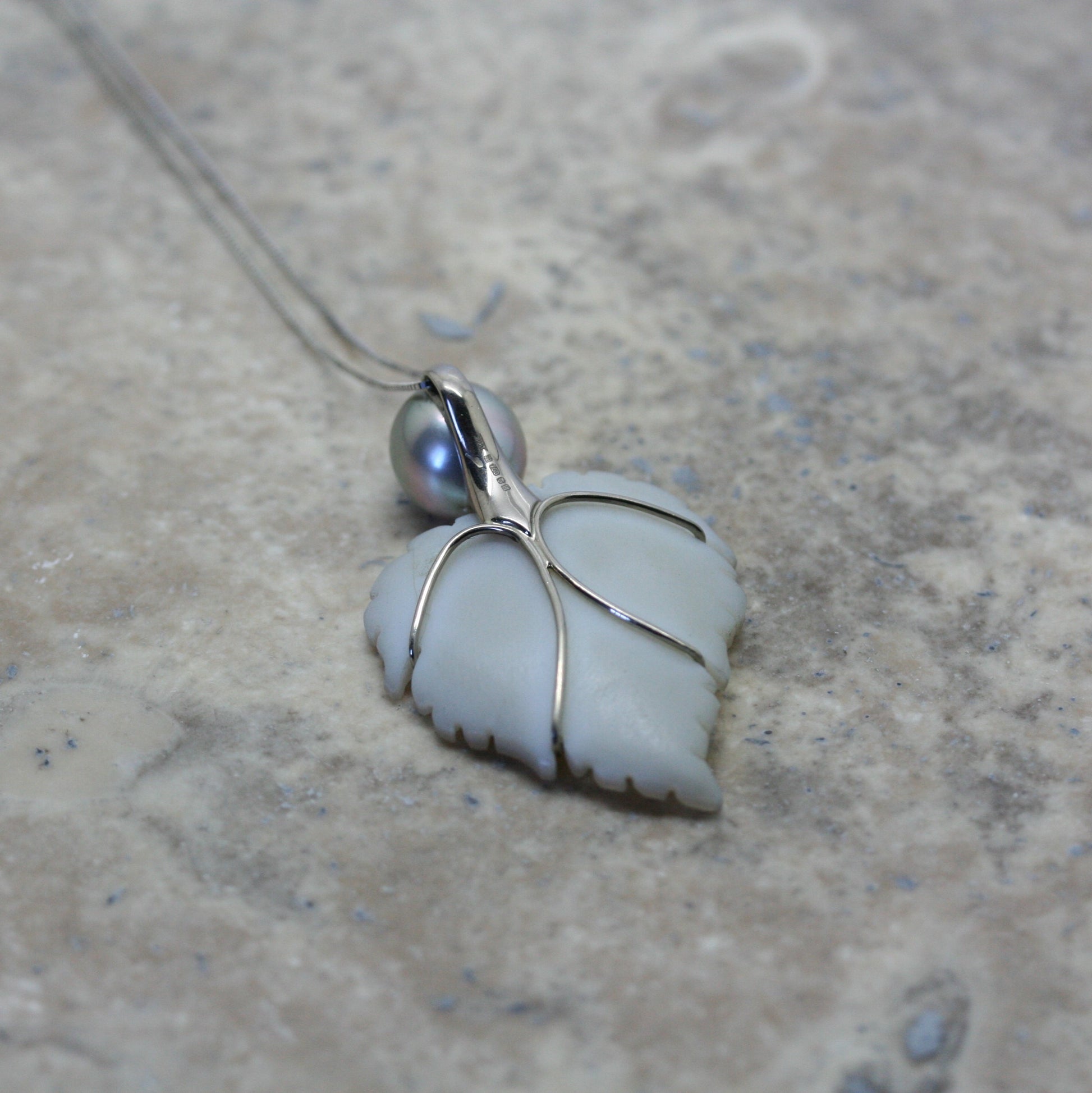 ADAM 18ct White Gold, Tahitian Pearl & Druzy Agate 'Quercus' Pendant