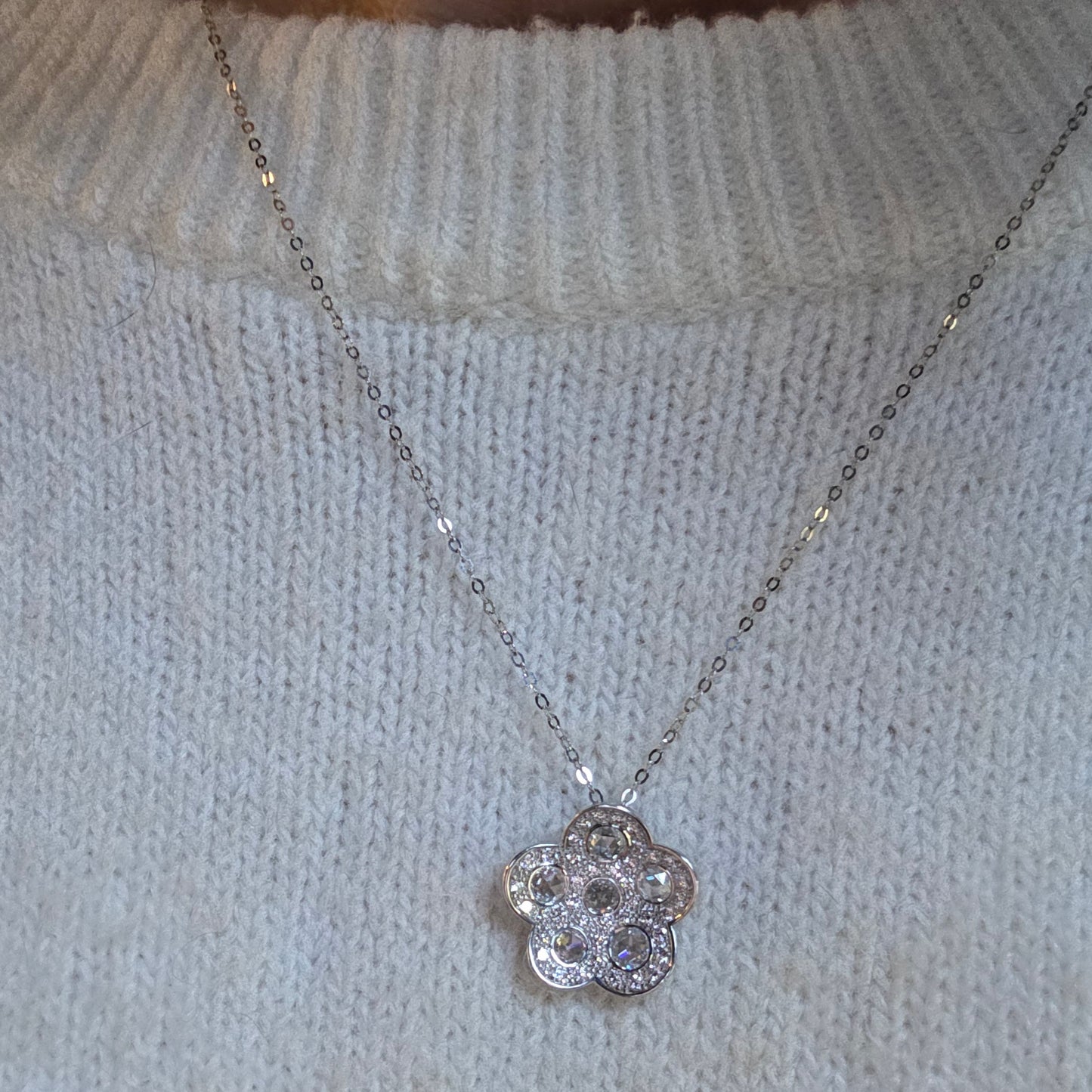 SOLEY 18ct White Gold & Diamond 'Flower' Pendant