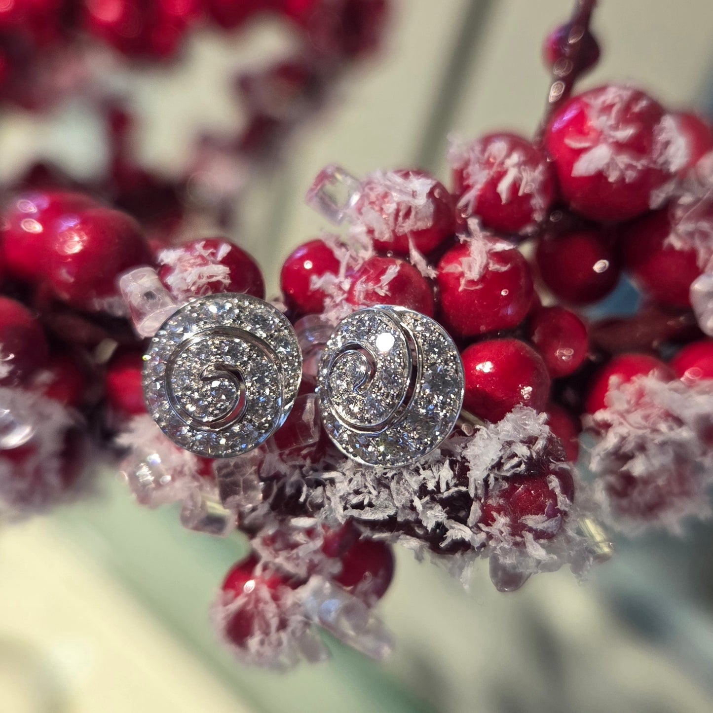 SOLEY 18ct White Gold & Diamond 'Swirl' Earrings