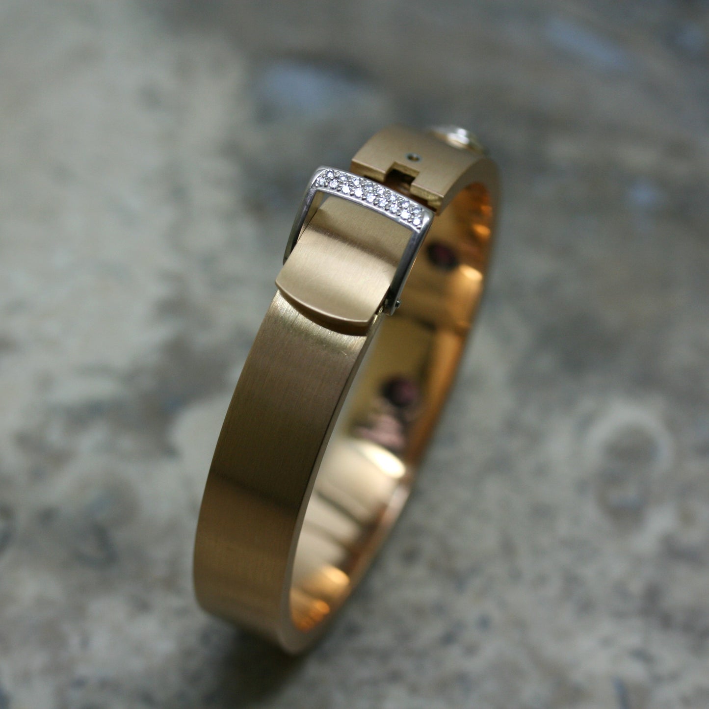 ADAM 18ct Rose Gold & Pink Spinel & Diamond 'Strap' Bangle