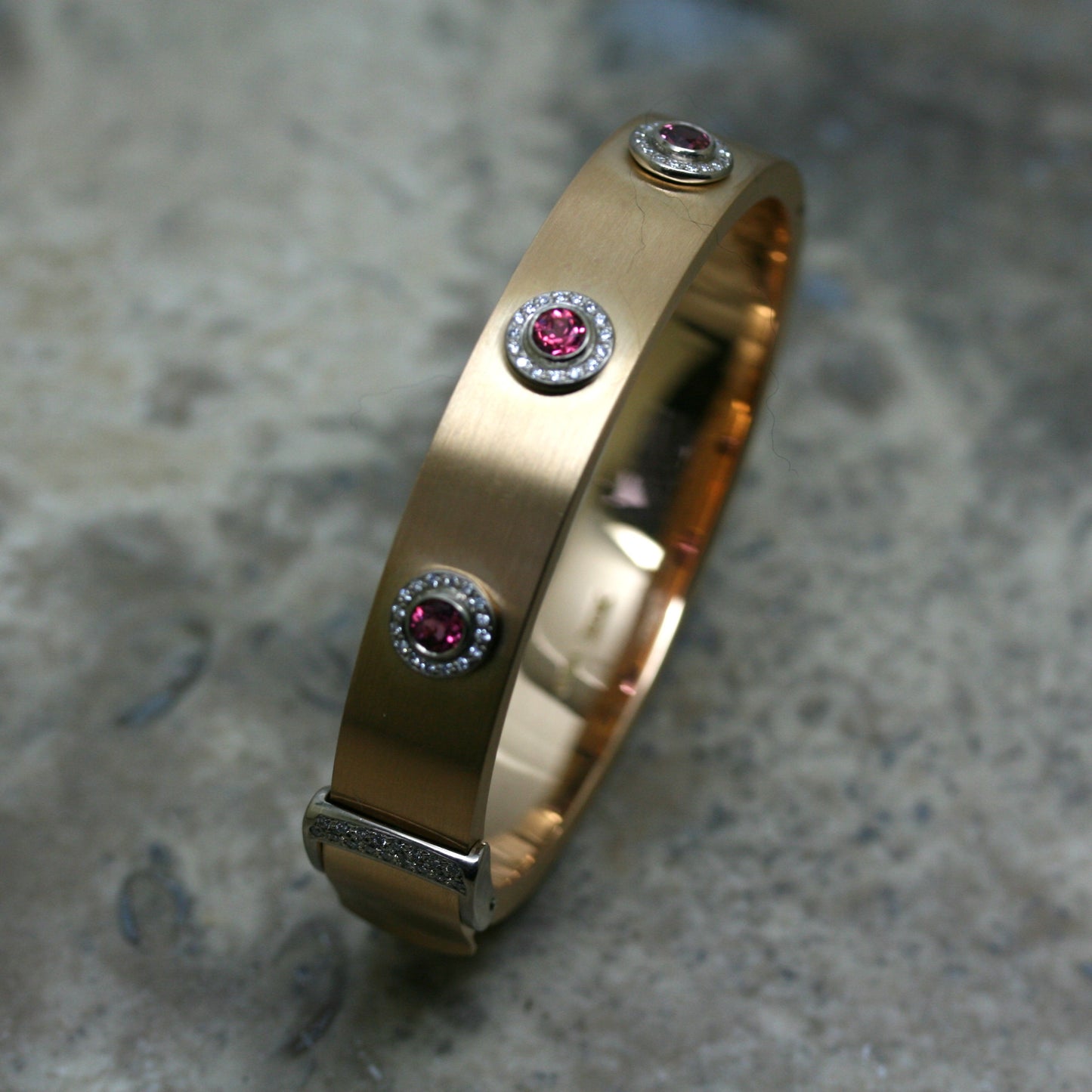 ADAM 18ct Rose Gold & Pink Spinel & Diamond 'Strap' Bangle