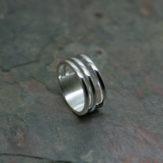 QUINN Silver Three Wire Ring