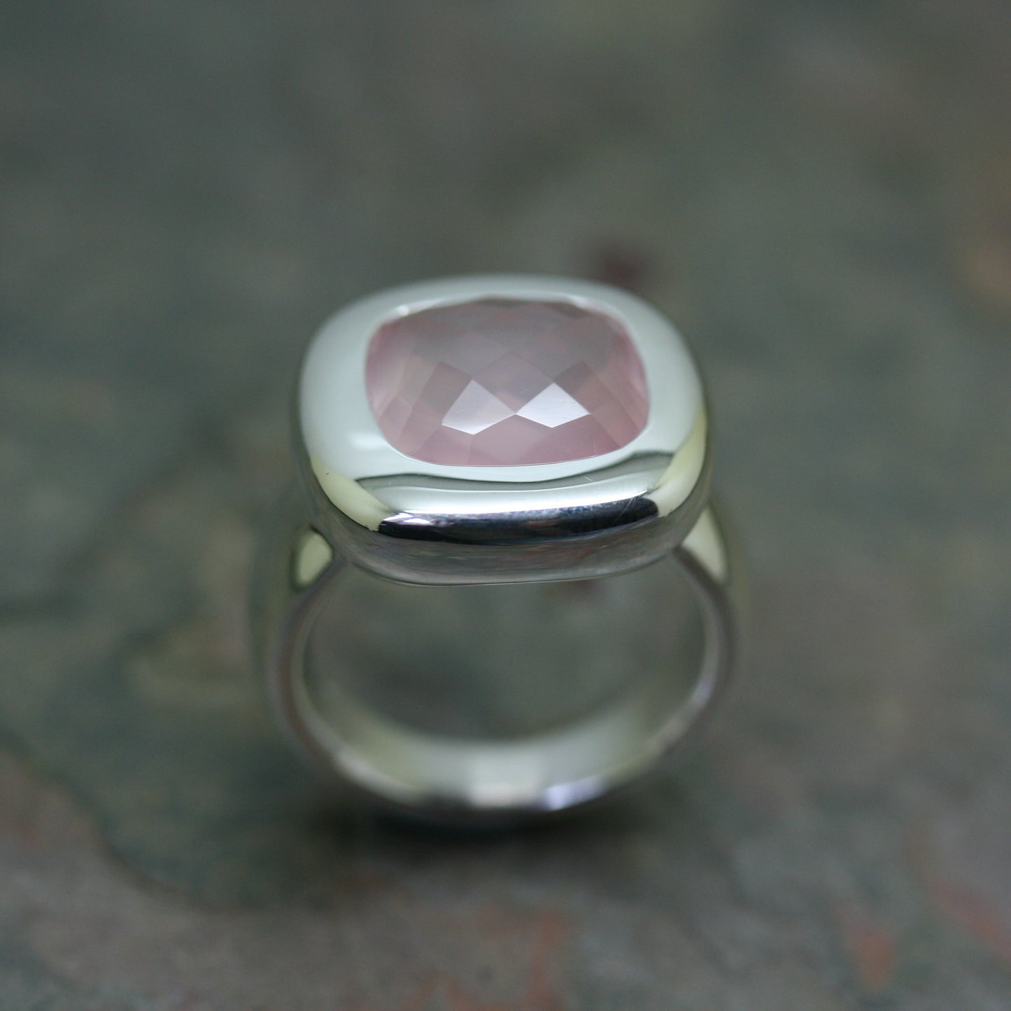 QUINN Silver & Rose Quartz Cabochon Ring