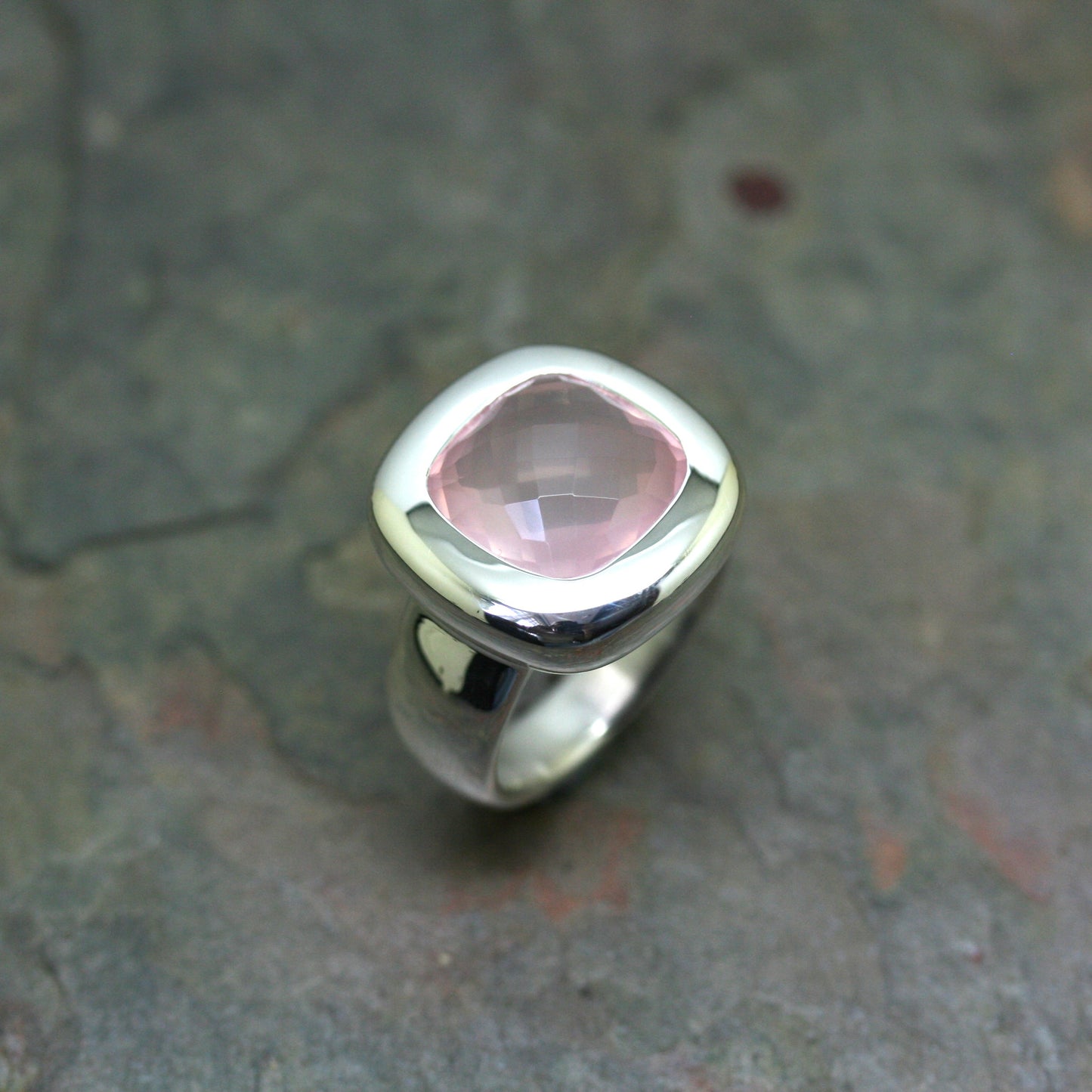 QUINN Silver & Rose Quartz Cabochon Ring
