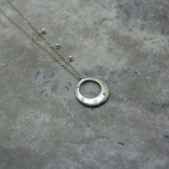 MEIRA T 14ct Yellow Gold & Diamond Circle Necklace
