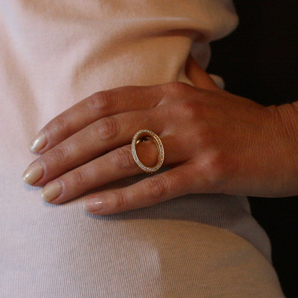 ADAM 18ct Gold & Diamond 'Outline' Ring