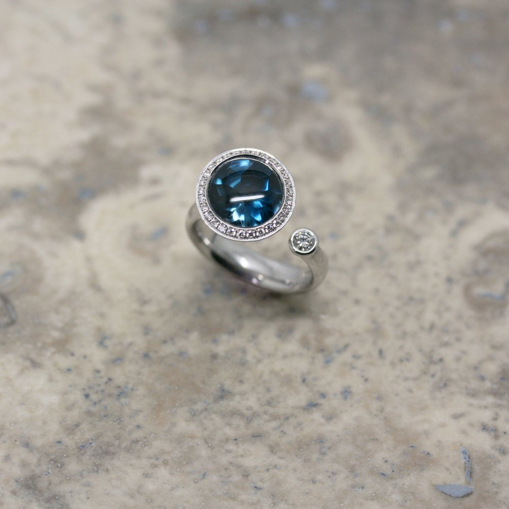 ANDREW GEOGHEGAN 'Satellite' Ring