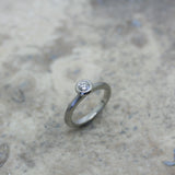 HENRICH & DENZEL Platinum & Diamond Solitaire Engagement Ring